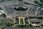 米最高裁、銃所持の家庭内暴力禁止法を支持 判断