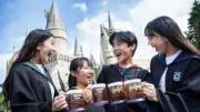 USJ『ハリー・ポッター』25周年、バタービール特別デザイン登場