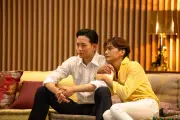 『VIVANT』新庄×チョッキーがバンコクで再会、竜星涼とタナパックの2ショットにファン歓喜