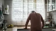 日本人が「長生きしたくない」理由、6割が「家族に迷惑」…欧米との死生観の差