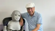 日本のヒューマノイド研究、なぜ欧米や中国に後塵を拝したのか　浅田稔氏に聞く