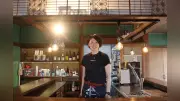 世界で受けた恩を返す店 富士吉田の神社近く古民家に開業１年 外国人客８割の飲食店とゲストハウス 依田沙央理さん３５