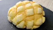 雪見だいふく×メロンパンの背徳アレンジに「この発想はなかった」の声