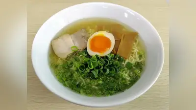 牛骨ラーメン店が絵画コンクール、最優秀賞は1年無料券 鳥取・倉吉