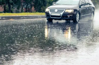 レベル5大雨特別警報時の車移動の注意点を内閣府防災が解説