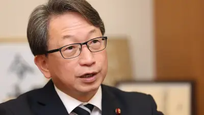 内閣広報室予算10倍要求、平氏「広告費でしか押し返せない」と認知戦防御を強調