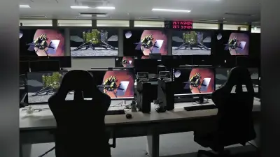 火星探査機MMX管制室を公開、10月20日打ち上げへ