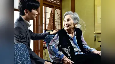 宮崎市の100歳女性を市長が祝福、夫101歳で結婚75年以上 健康の秘訣は粗食と手作り野菜ジュース