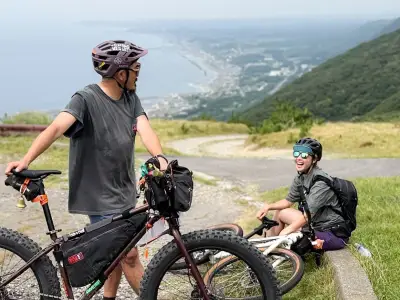 函館・汐首山で野生馬と出会うMTBライドツアーに参加してきた