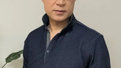 ひきこもりの葛藤に光当てる　城山真一さん『月曜日のこない部屋』