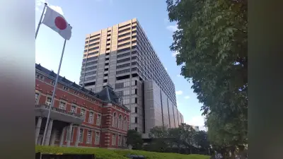 東京高裁、隣家の窓に目隠し設置命じる判決…民法規定で