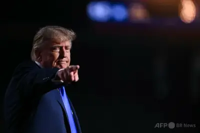 トランプ氏、AI脅威論は「でっち上げ」と一蹴　規制は中国を利するだけとけん制