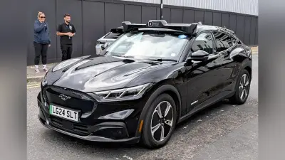 英ウェイブ、ロンドンで自動運転配車開始 東京は年内に日産「リーフ」で