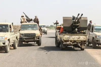 イエメン政府軍とフーシ派の衝突、死者300人超に　要衝めぐり攻防