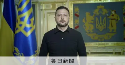 ゼレンスキー氏「ロシア空域は事実上閉鎖」、航空会社に警告