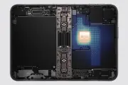 アップル初の折りたたみ「iPhone Duo」発表、AI処理強化のA20 Proも