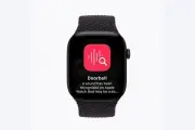 Apple Watch Series 12の会話要約機能、米11州の盗聴法に抵触する可能性