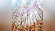 筋ジストロフィー画家・山下重人さん、療養した徳島の病院で作品展「虹色の架け橋」