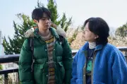 チェ・ウシク＆チャン・ヘジンが囲む涙の食卓… 韓国映画『あな母』重要シーン映像解禁