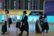 テルアビブ行きフライドバイ便がサウジに緊急着陸、パイロット喧嘩報道も