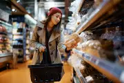食品の軽減税率1%は「外食いじめ」に？「安くなるはず」が外食の値上げ余力を奪うワケ