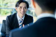 愛想がいいのに疲れる人、4つのタイプと対処法を解説