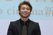 八村倫太郎、幼少期は「ウルトラマンにも仮面ライダーにもなりたかった」と明かす