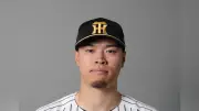 阪神・佐藤輝明、リーグ単独トップの３２号本塁打 森下との一騎打ちに意欲