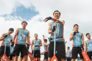 香港映画『逆流の男たち』公開日が2026年11月6日に決定、ポスタービジュアル到着