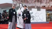 市川團十郎、ベネチア映画祭で歌舞伎衣裳の見得！親子3代の思い出語る
