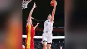 バスケ男子、64年ぶり決勝進出 中国撃破の勝因は「47」と「3」