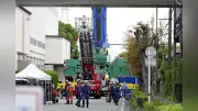 日本製紙八代工場の煙突火災、警察と消防が実況見分…ドローンで上空から撮影