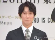 佐々木蔵之介、ルーマニア大統領府より文化功労勲章を受章「仲間と共に築いた証し」