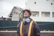 渡邊圭祐×葵わかな、釧路舞台の映画『2126年、海の星をさがして』予告編公開