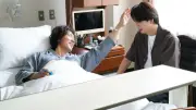 『ラストノート』第9話、内田有紀“葵”が寺西拓人“澄晴”の父の入院を知る