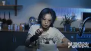 LEE JISOOソロデビュー曲「MISMATCH」MV公開、HANAでは見せない表情も