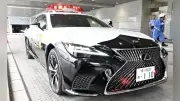 レクサスLSのパトカーが香川県警に納車、全国初の導入