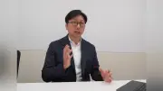 メルカリ山本氏、越境ECを100カ国超へ拡大へ 安心安全対策で最高益