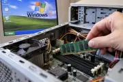 32ビットWindowsが4GBに制限された理由、Microsoft技術者が解説