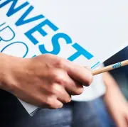 月3万円・年利14%より月6万円・年利3.5%が勝つ？ 10年後の資産差