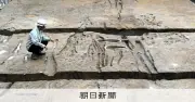 平城京の八条大路跡を確認、轍や牛の足跡も 遷都後に造営か