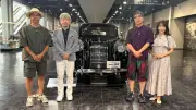 おぎやはぎ、日本最大級の自動車博物館で大興奮 クラウンの“先祖”も登場