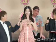 大塚澪、12キロ減で純白ビキニ披露 新喜劇座員総選挙で公約達成