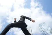 「静かな退職」の背景にある6つの要因と、再び意欲を取り戻すための処方箋