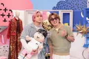 佐久間大介、指原莉乃の巨大羽衣装を着用 安田章大が姉の“おそろい衣装”製作秘話を告白