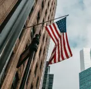 S&P500は「勝率7割」、68年のデータで見る長期投資の現実