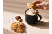 スターバックス リザーブ カフェが栗の秋味「コルネッティ マロンクリーム」を9月9日発売