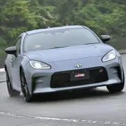トヨタGR86 2026年モデル試乗 若手ドライバーにこそおすすめのFRスポーツ