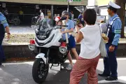 府中で交通安全フェスティバル、レアなパトカーやアイサイト試乗に人気
