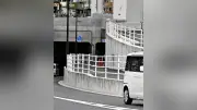 広島のアンダーパスでトラック冠水、７５歳男性が１１０番…電光掲示板の注意喚起に課題
